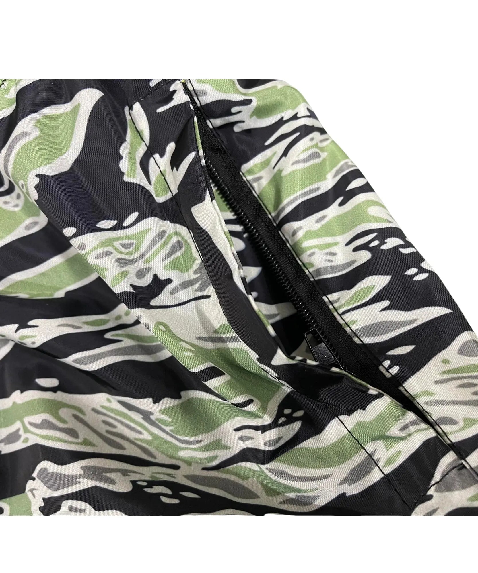 GSW Camouflage Button‑Up Shirt &amp; Shorts Set