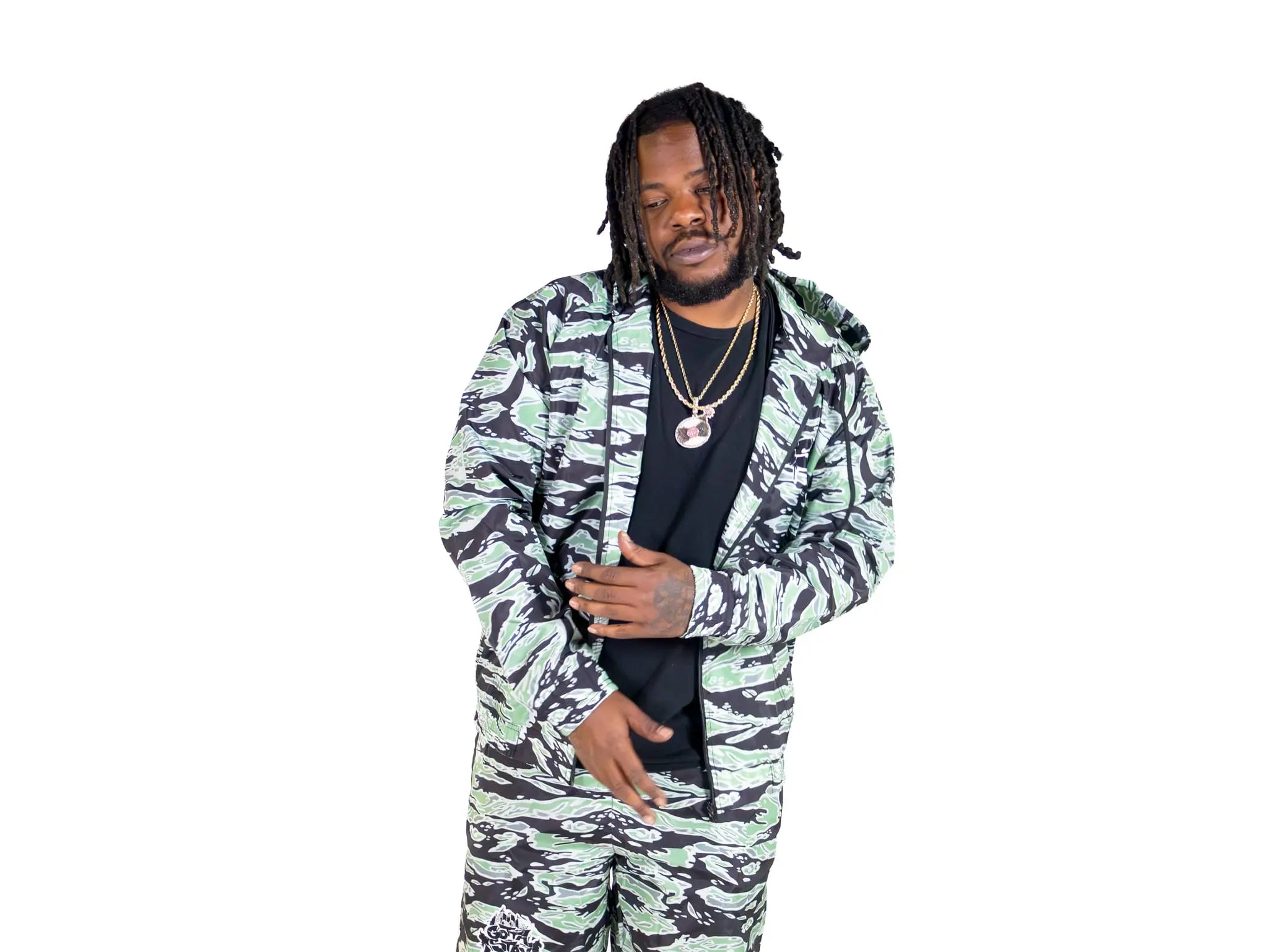 GSW Camouflage Button‑Up Shirt Shorts Set